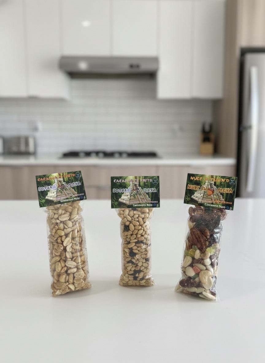 Variedad de Botanas Maya